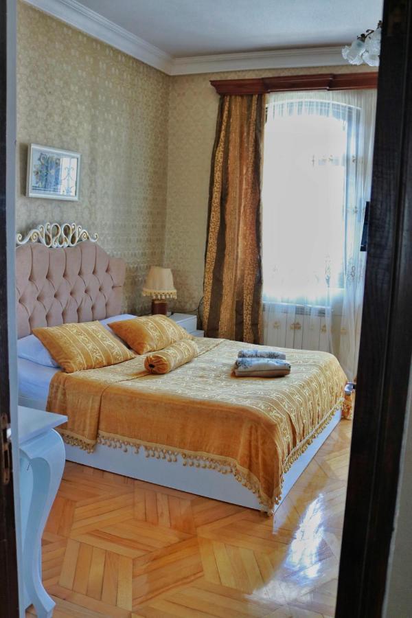 Luxors Garden Hotel Batumi Exterior foto